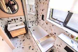 Photo 8- click for photo gallery